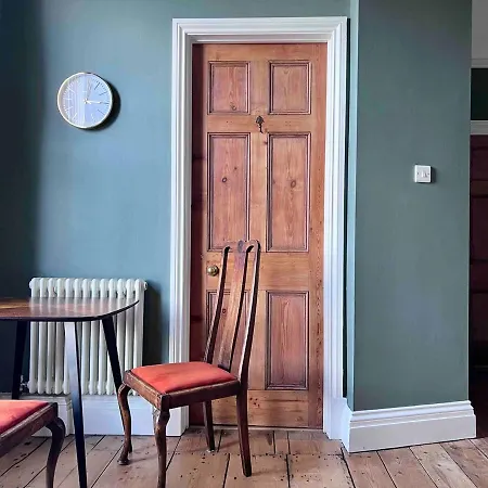 Spacious Georgian Apartment - Central Frome Exterior photo