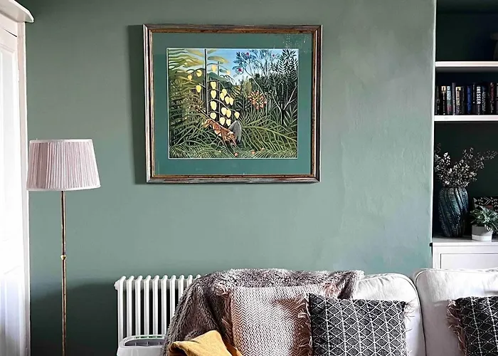 Spacious Georgian Apartment - Central Frome